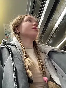 bambi lu online show from 03.18.26