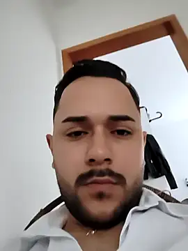 Snapshot of jesusrbc98 chatting on 11.14.25 jesusrbc98 online show from 11.14.25