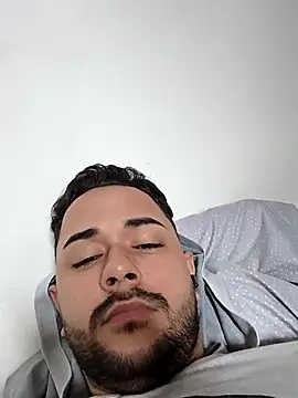 Snapshot of jesusrbc98 chatting on 11.16.25 jesusrbc98 online show from 11.16.25