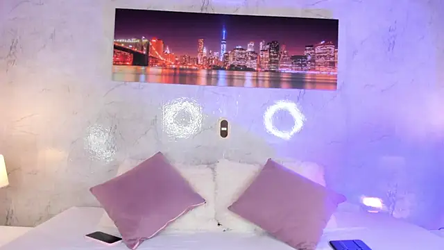 zaraquiinn online show from 01.12.26