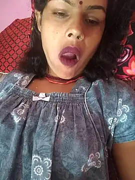 Eshna Dabral online show from 10.25.25