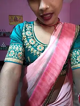 Eshna Dabral online show from 11.25.25