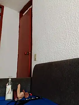 dulcewitch online show from 10.15.25