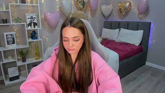 MelanieAlves online show from 02.14.26