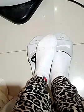 Snapshot of Camilitah chatting on 09.26.25 Camilitah online show from 09.26.25