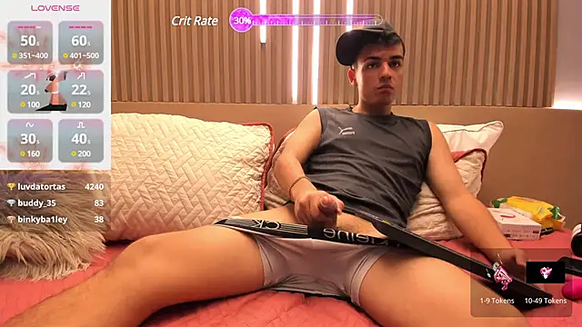 Snapshot of Hotboy21_ chatting on 03.21.25 Hotboy21 online show from 03.21.25