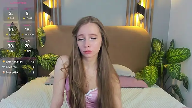 Amy Waynee online show from 03.23.25