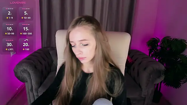 Amy Waynee online show from 10.01.25