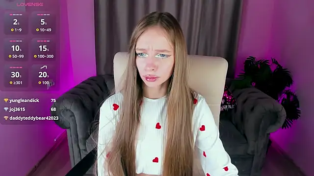 Amy Waynee online show from 11.19.25