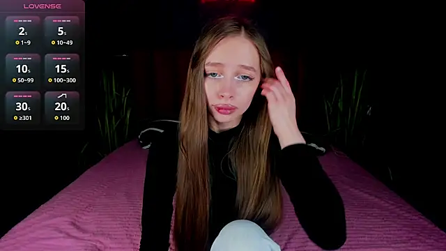 Amy Waynee online show from 11.24.25