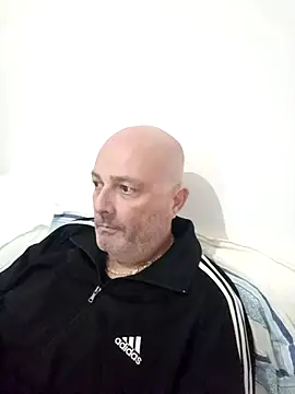 Alexis Bull online show from 10.16.25