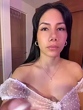 ArianaReynoldss online show from 05.25.26