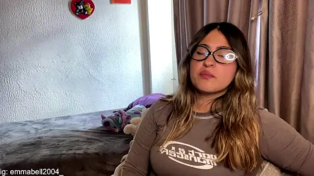 emma  bell  online show from 03.31.26