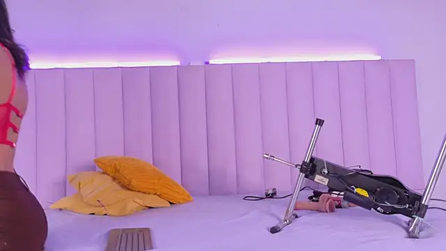 AgataDoll online show from 11.30.25