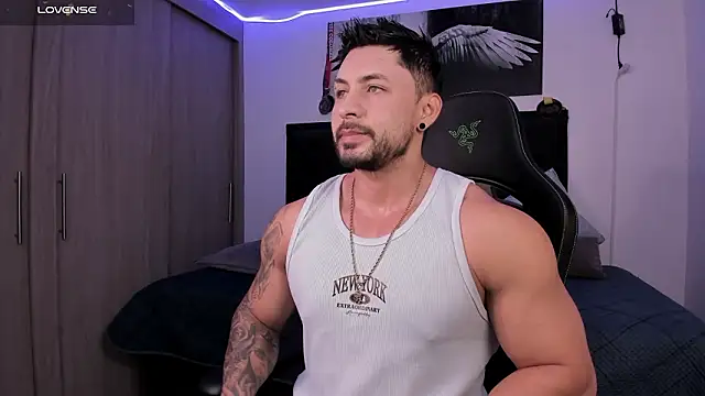 santi aesthetic online show from 02.10.26