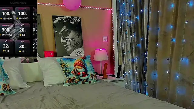 Snapshot of Kristy_na chatting on 12.16.25 Kristy na online show from 12.16.25