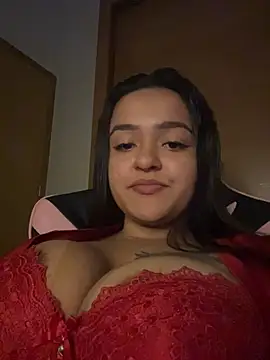 Snapshot of Manu_2002_ chatting on 02.18.26 Manu 2002 online show from 02.18.26