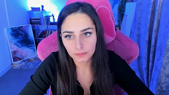 ValeriiMills online show from 10.27.25