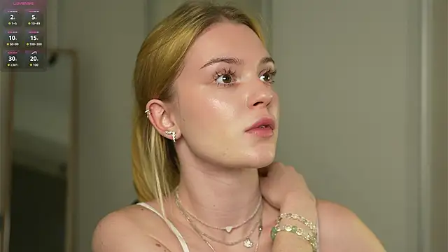 Cyberheart  online show from 11.26.25