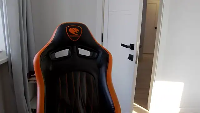 DanyDavis online show from 03.06.26