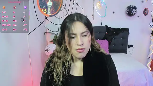 saaya tay online show from 10.29.25