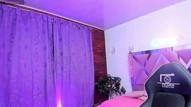 saaya tay online show from 12.15.25