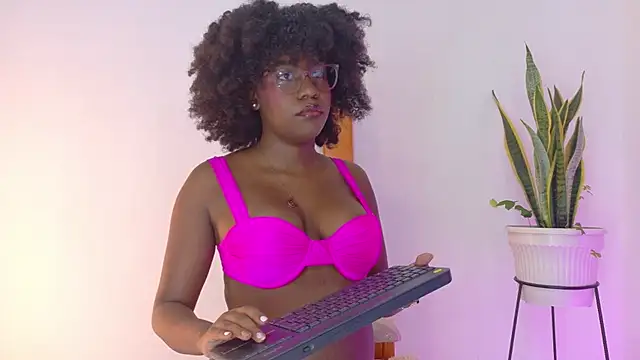 RachelStonne online show from 01.06.26