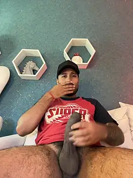 PapiStan online show from 10.15.25