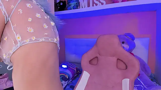miss    marilyn online show from 09.27.25
