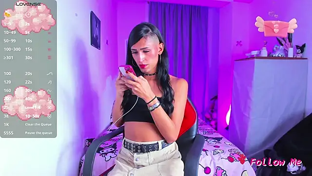 SkylerBennet online show from 10.11.25