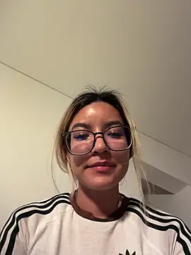 Pretty roxxyy online show from 03.08.26