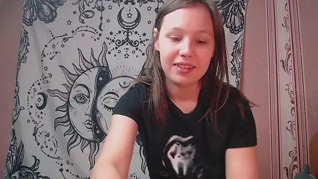 Thighswithspikes online show from 09.25.25