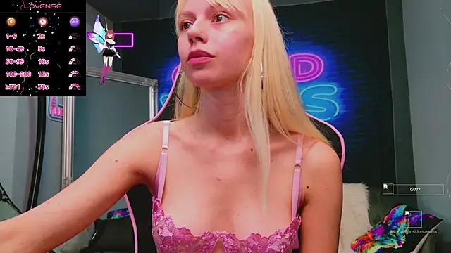 AlessiaCroft online show from 09.17.25