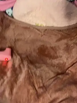 w3tkittty online show from 12.22.25