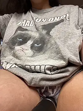 w3tkittty online show from 02.05.26