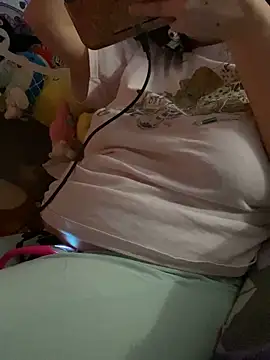 w3tkittty online show from 02.13.26