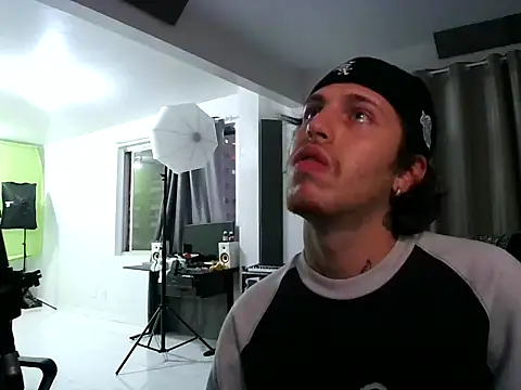 bigrosa21cm online show from 10.28.25