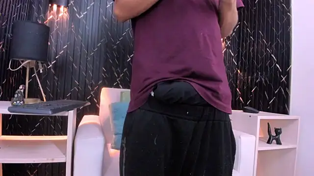 Matt Ruso online show from 11.08.25