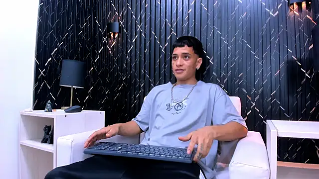 Matt Ruso online show from 11.21.25