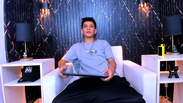 Matt Ruso online show from 11.29.25