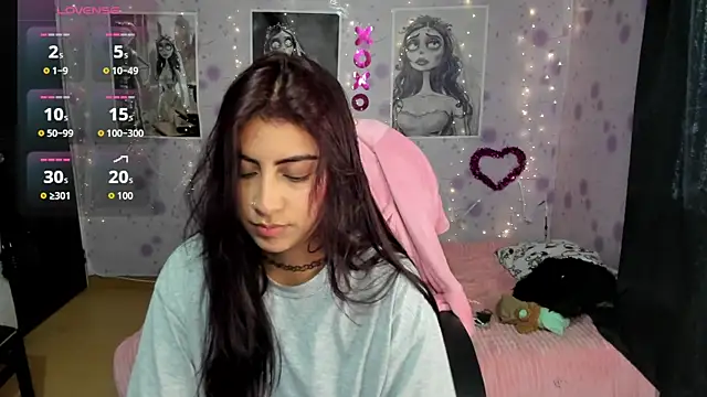 Snapshot of Medussa_katt chatting on 09.09.25 Medussa katt online show from 09.09.25