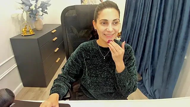 AllaYerty online show from 11.12.25