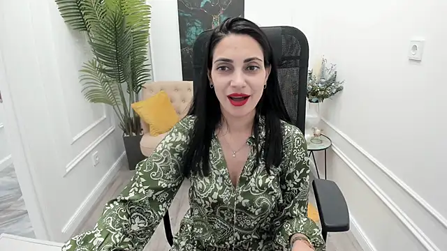 AllaYerty online show from 11.15.25