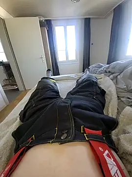 Snapshot of geilerschwanz556r7 chatting on 11.15.25 geilerschwanz556r7 online show from 11.15.25