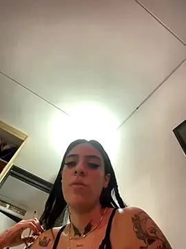 SamanthaAdele online show from 10.11.25