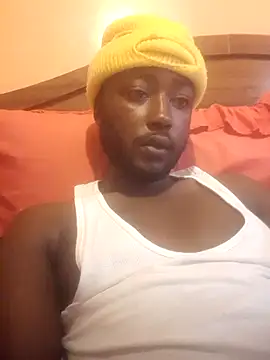 Snapshot of RearApiary chatting on 11.30.25 RearApiary online show from 11.30.25