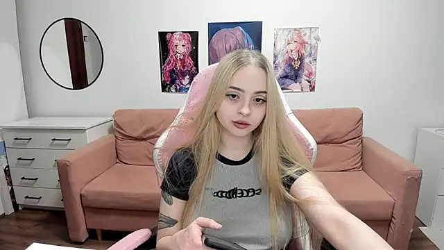 mistress lain online show from 07.06.26