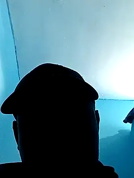 luuiss12 online show from 09.22.25