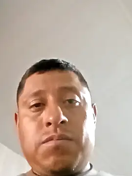 luuiss12 online show from 09.23.25