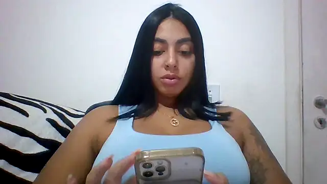 Snapshot of querida777 chatting on 05.30.26 querida777 online show from 05.30.26